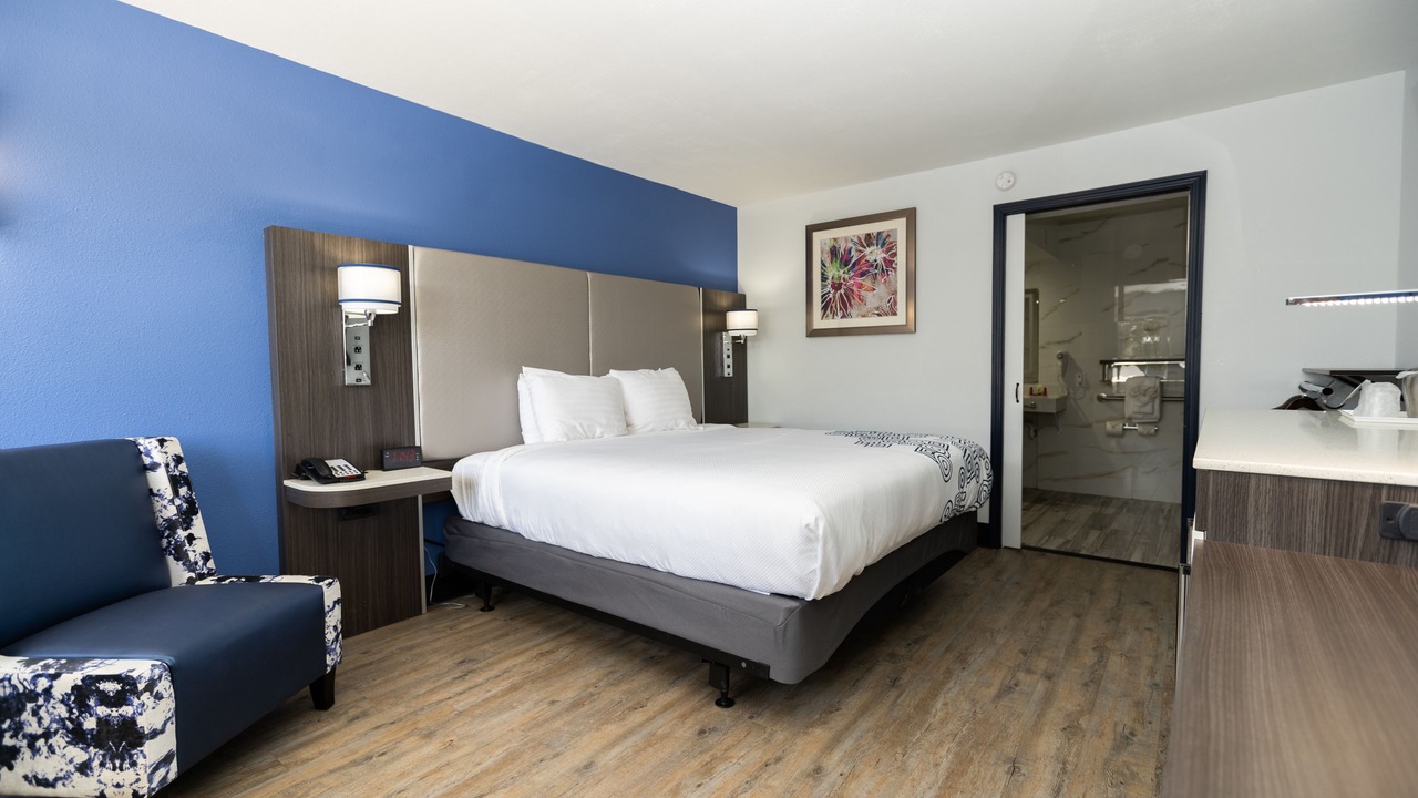 Photo of Bedroom in Woodlake