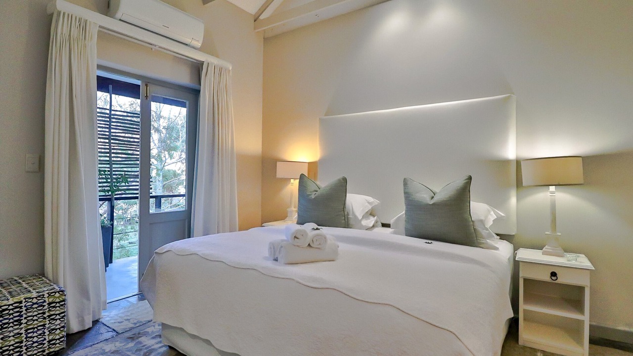 Photo of Bedroom in Hermanus