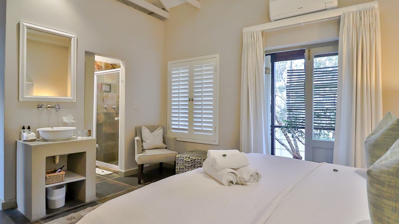 Photo of Bedroom in Hermanus