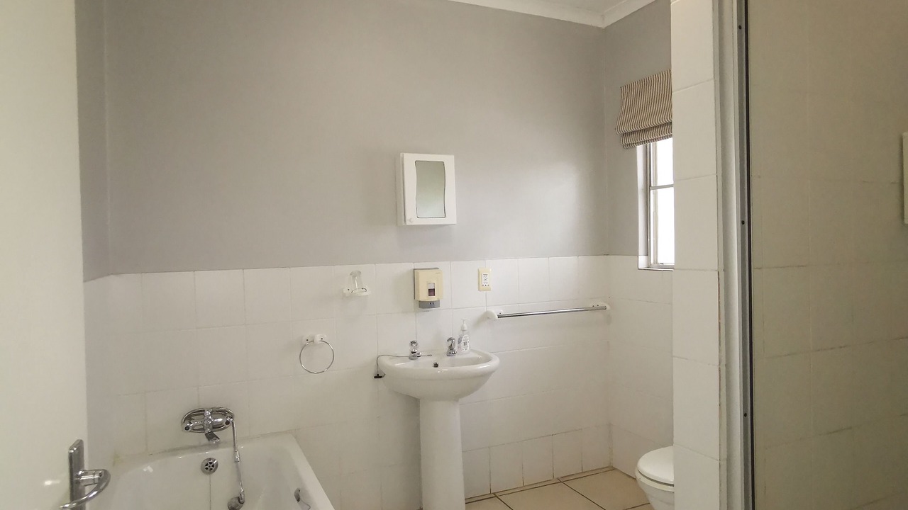 Photo of Bathroom in Hoedspruit