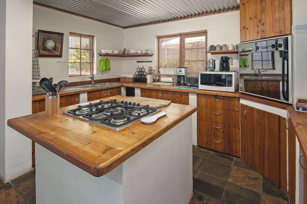 Photo of Kitchen in Hermanus City-Centre