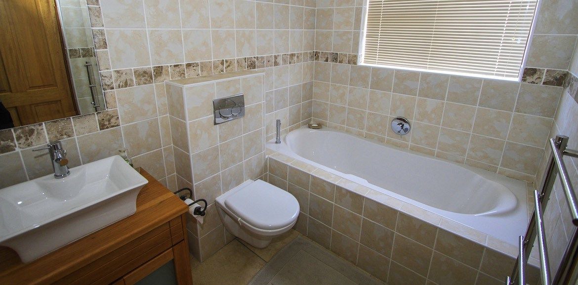Photo of Bathroom in Glentana