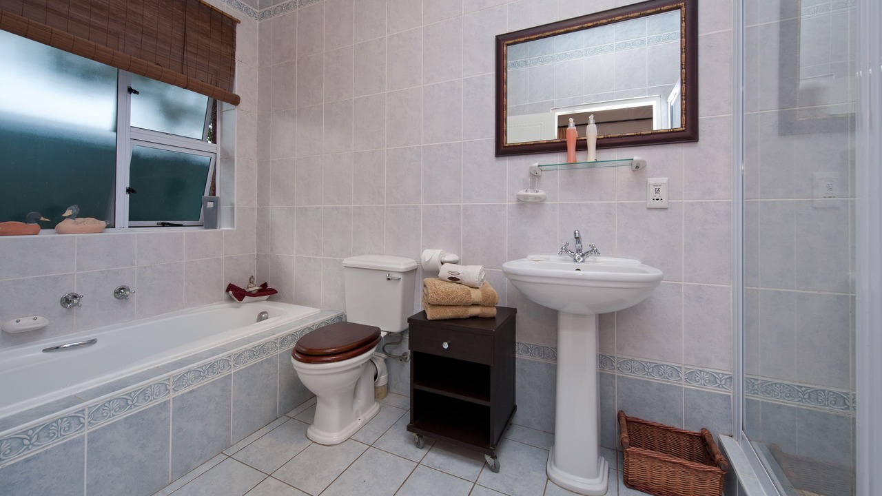 Photo of Bathroom in Eastcliff