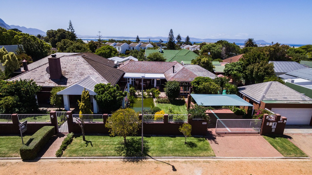 Photo of Outdoor in Eastcliff