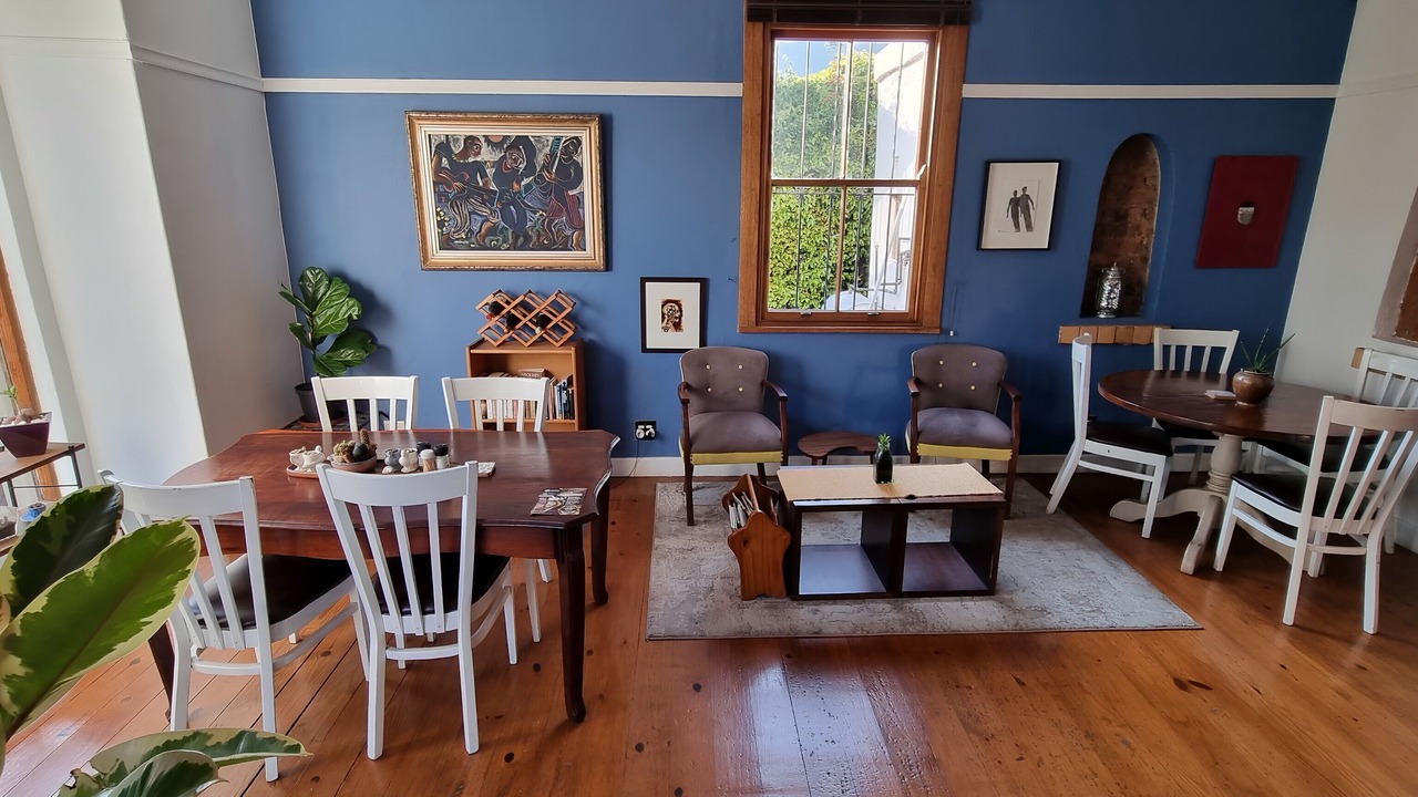 Photo of Livingroom in Greater Johannesburg Metropolitan Area