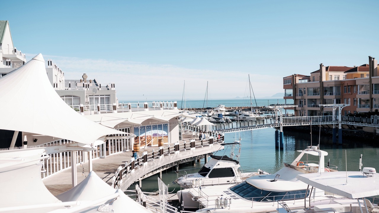 Photo of Patio Balcony in Gordons Bay Central
