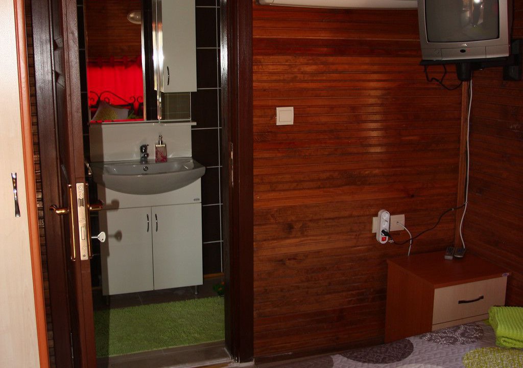 Photo of Bathroom in Dikili