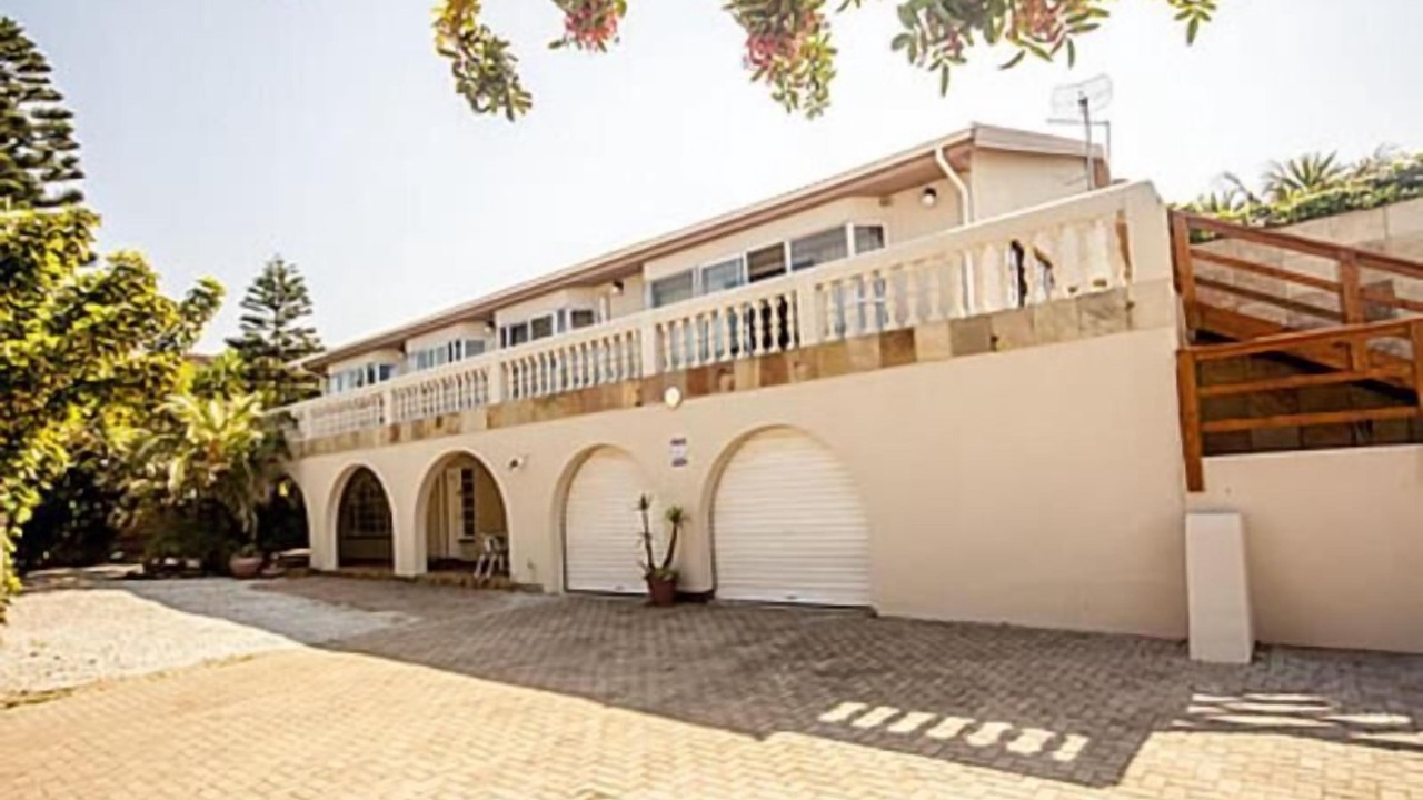 Photo of Buildings in Bluewater Bay