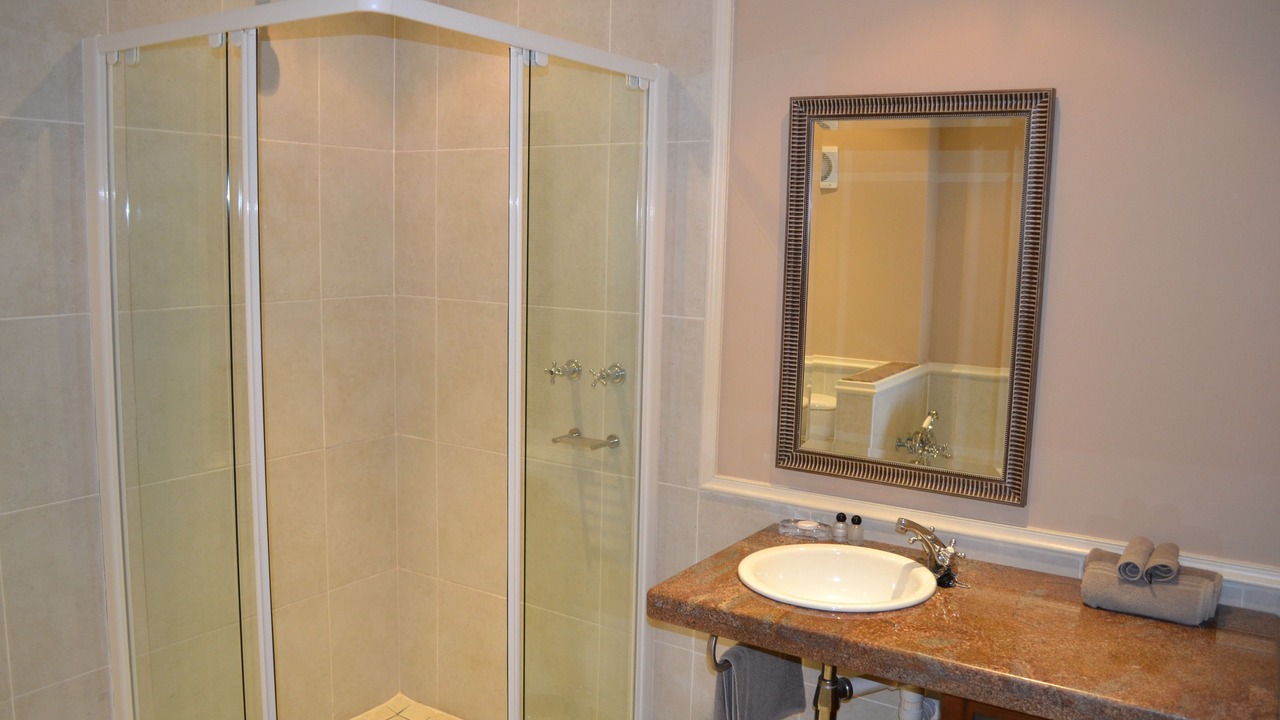 Photo of Bathroom in Pinnacle Point