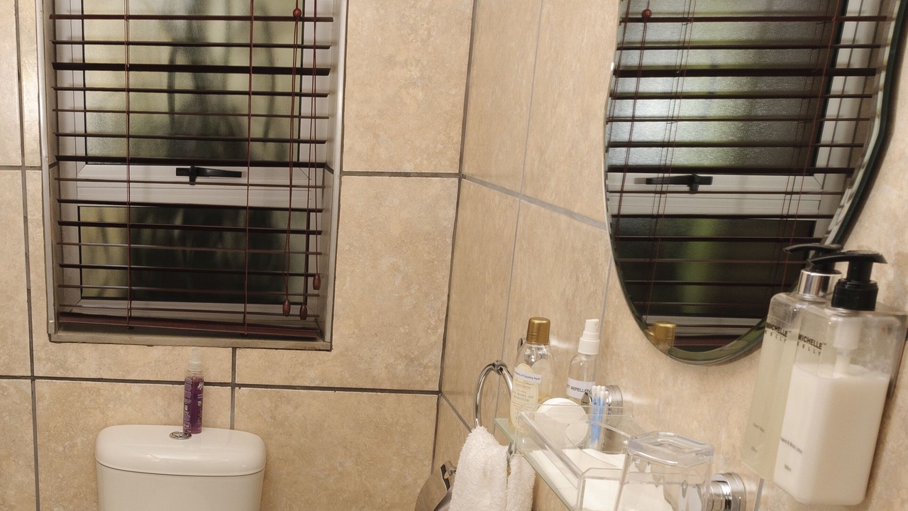 Photo of Bathroom in Greater Johannesburg Metropolitan Area