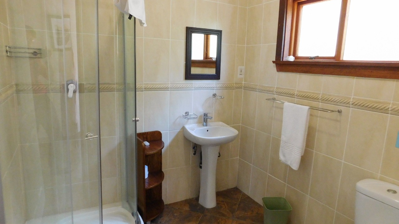 Photo of Bathroom in Elysium