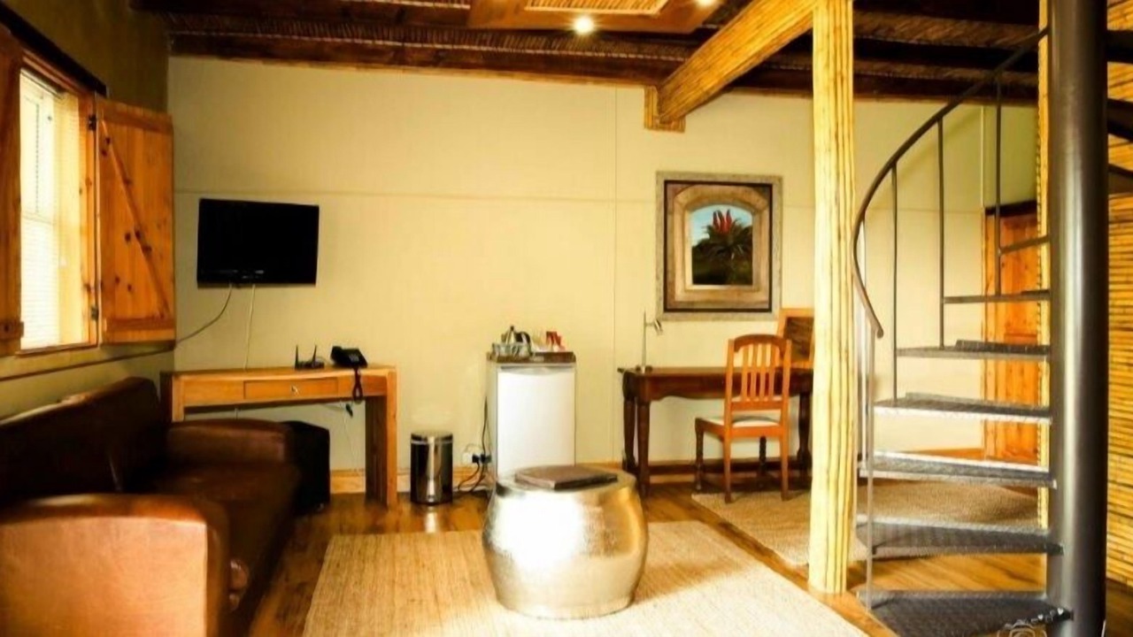 Photo of Bedroom in Oudtshoorn