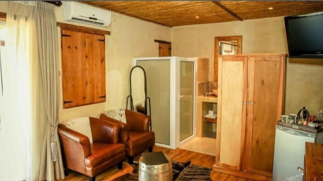 Photo of Bathroom in Oudtshoorn
