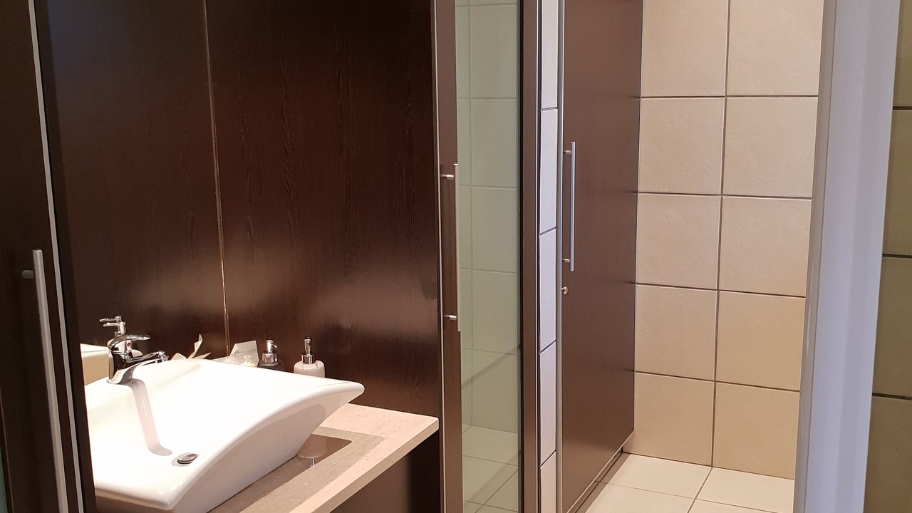 Photo of Bathroom in Oudtshoorn