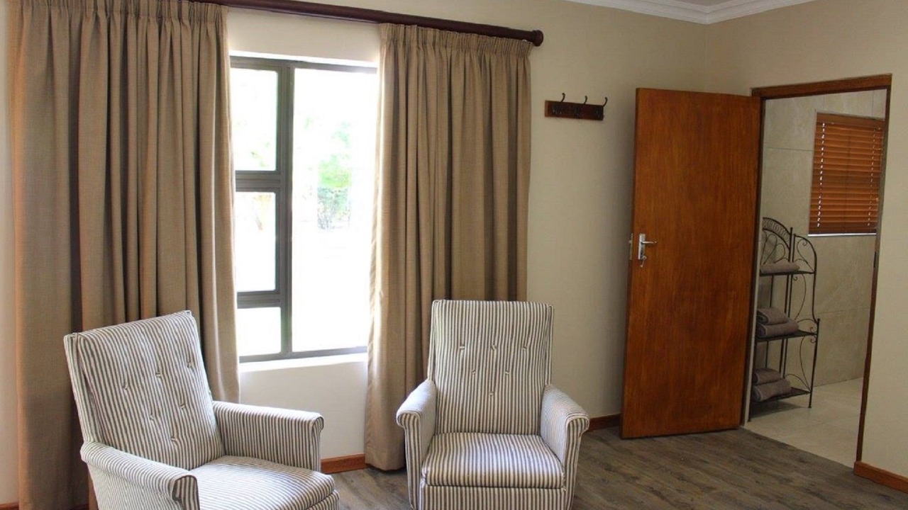 Photo of Bedroom in Three Sisters