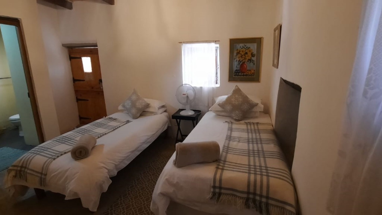 Photo of Bedroom in Oudtshoorn