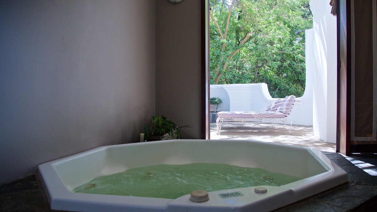 Photo of Bathroom in Atoom