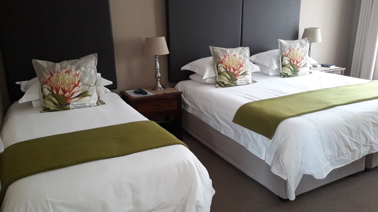Photo of Bedroom in Oudtshoorn