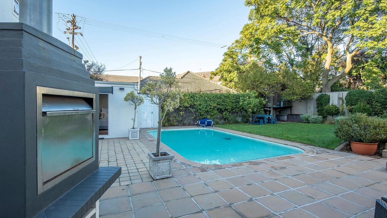 Photo of Outdoor in Mowbray