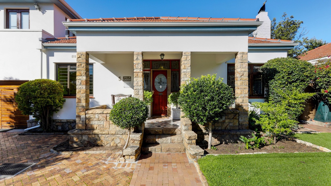 Photo of Outdoor in Mowbray