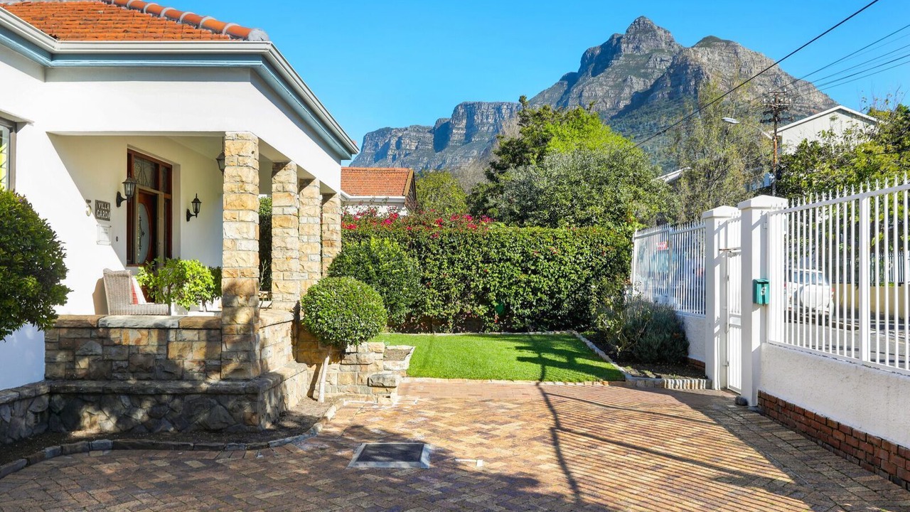 Photo of Outdoor in Mowbray
