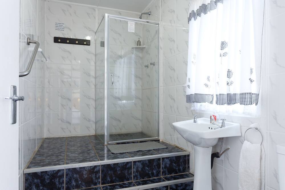 Photo of Bathroom in Gariepdam