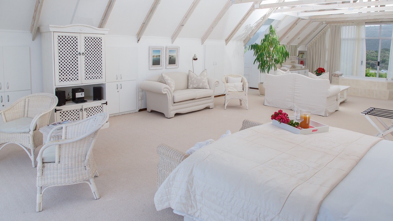 Photo of Bedroom in Wilderness Beach
