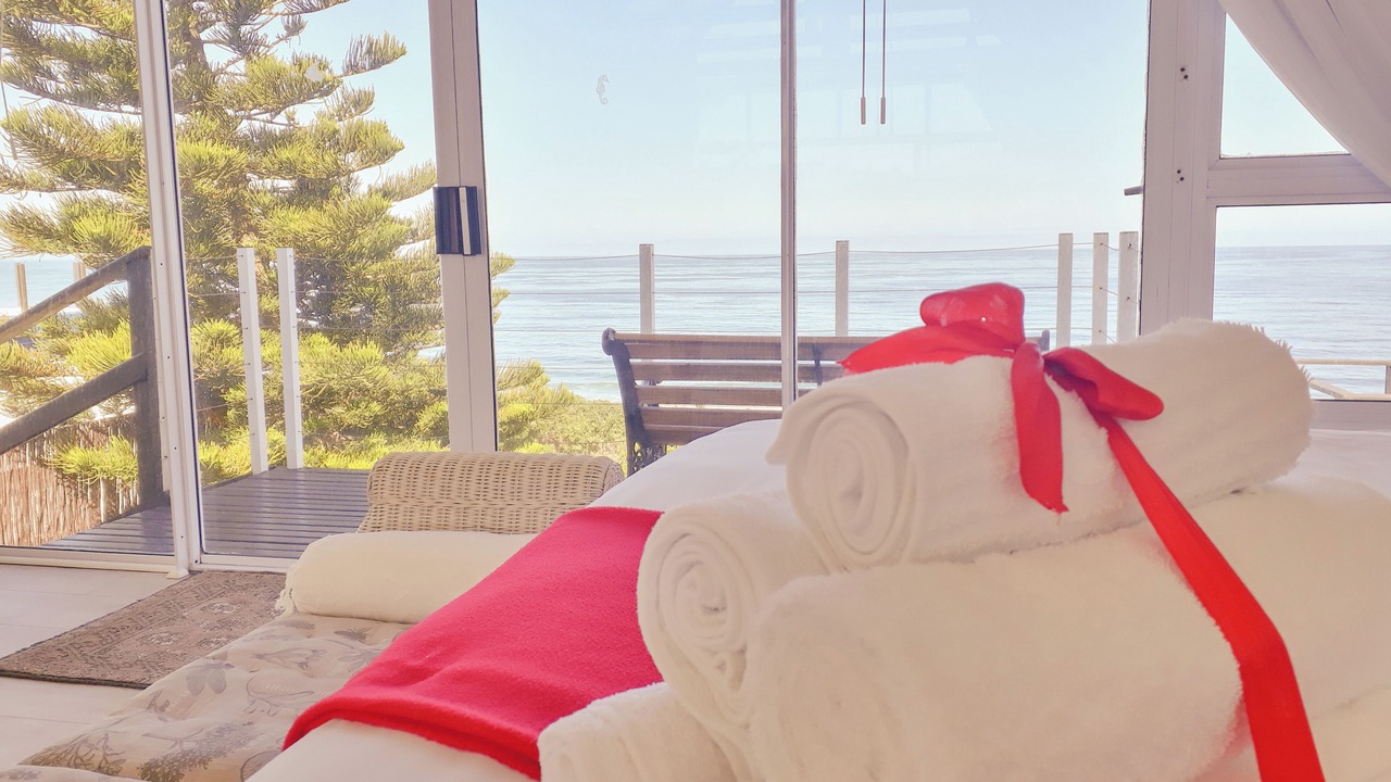 Photo of Bedroom in Wilderness Beach