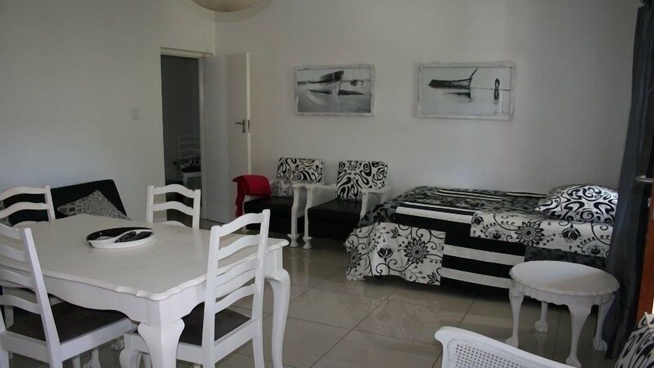Photo of Others in Paternoster