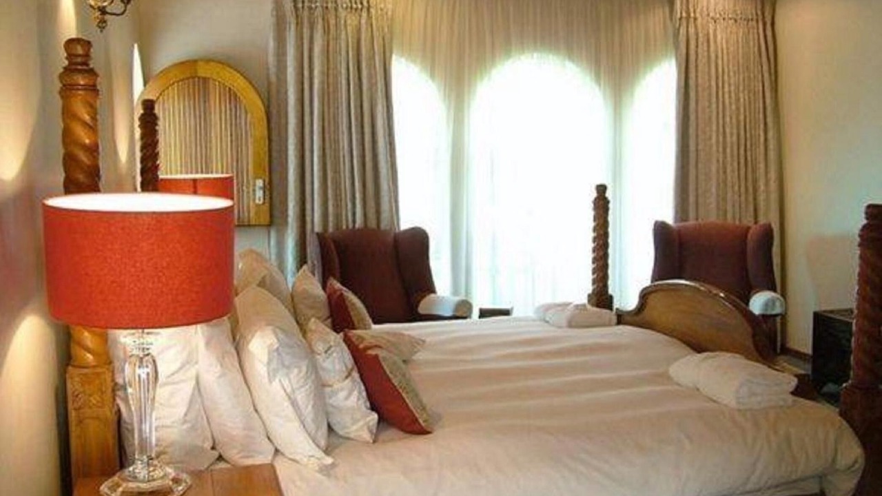 Photo of Bedroom in Baileys Muckleneuk