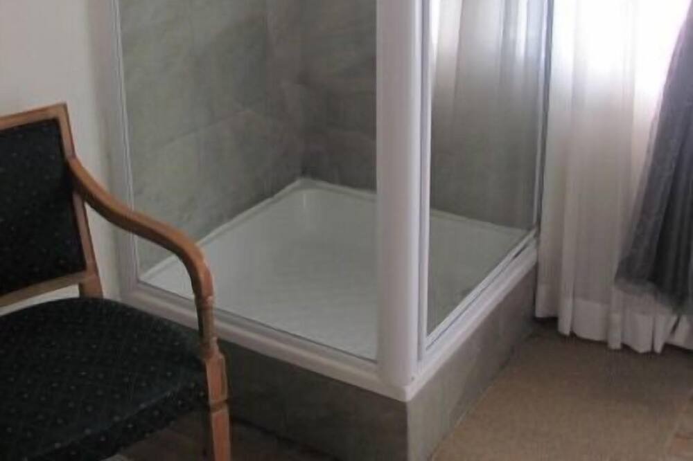 Photo of Bathroom in Sutherland