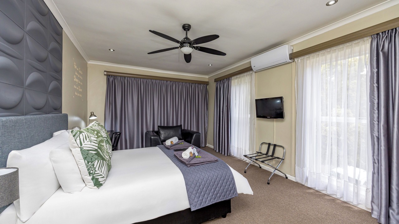 Photo of Bedroom in Plattekloof