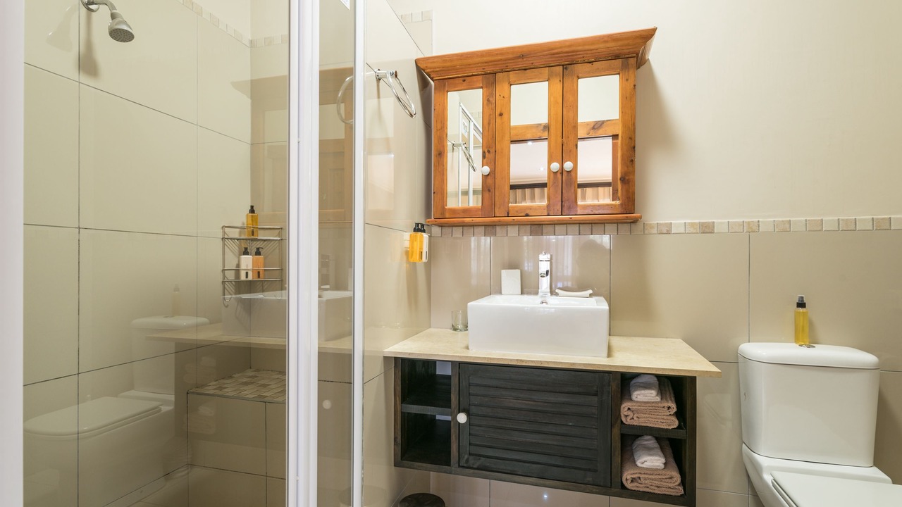 Photo of Bathroom in George
