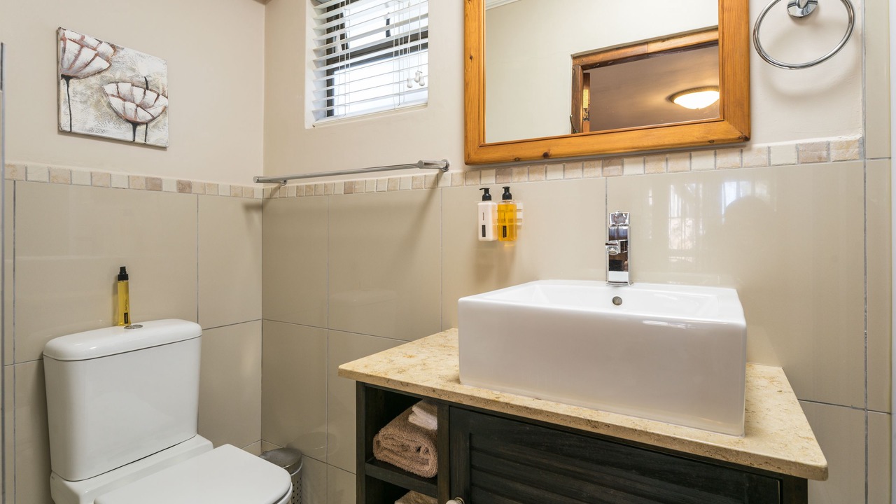 Photo of Bathroom in George