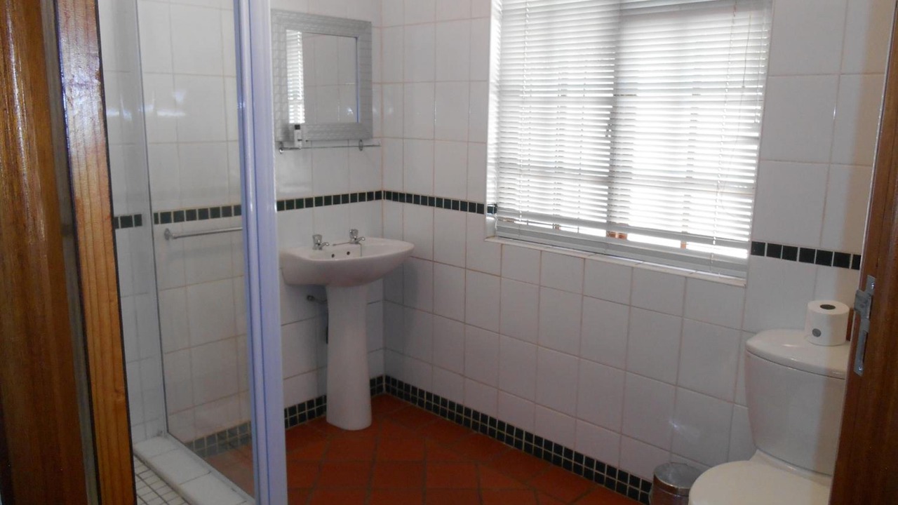 Photo of Bathroom in Westdene