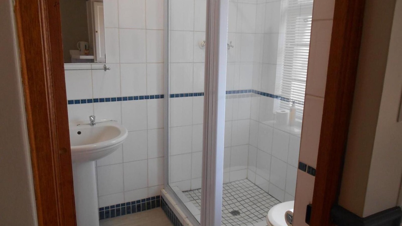 Photo of Bathroom in Westdene