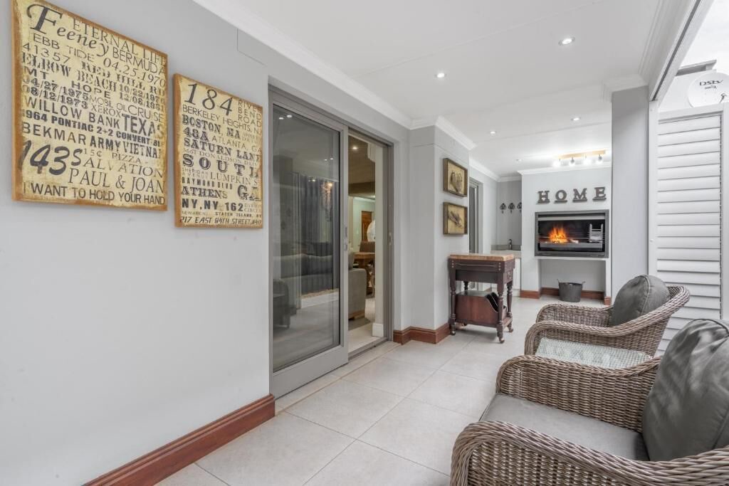 Photo of Livingroom in Stellenbosch Central