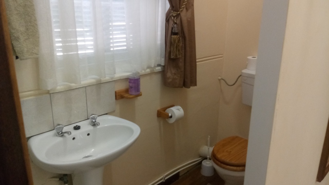 Photo of Bathroom in Klawer