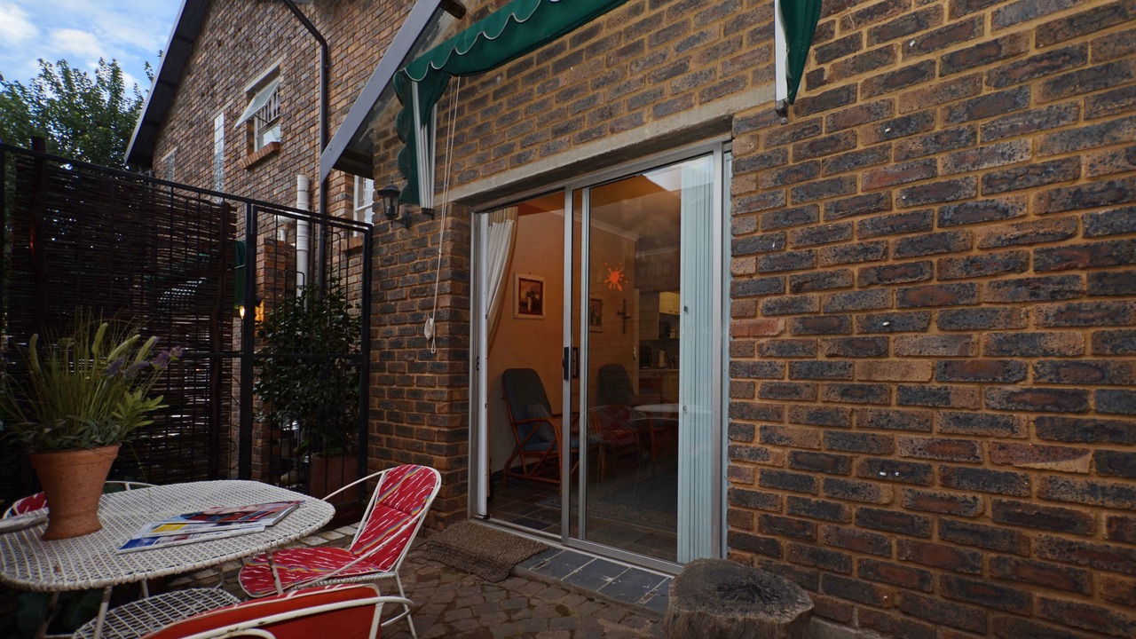 Photo of Patio Balcony in Greater Johannesburg Metropolitan Area