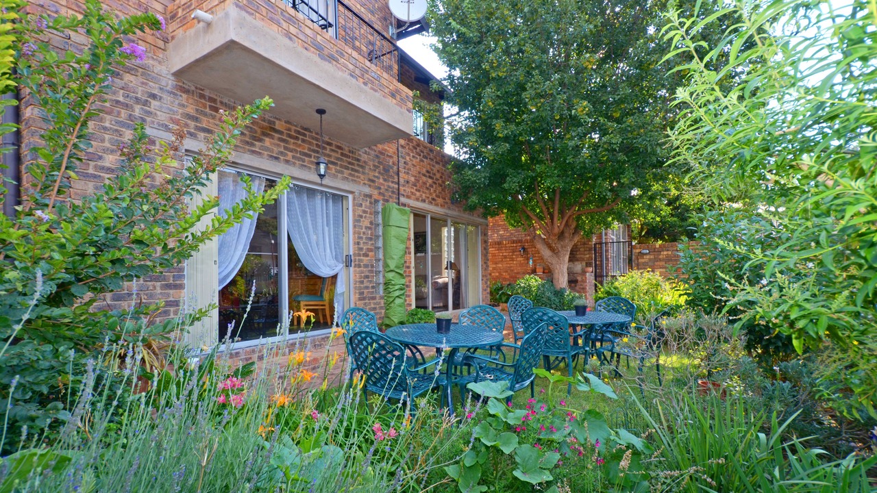 Photo of Patio Balcony in Greater Johannesburg Metropolitan Area