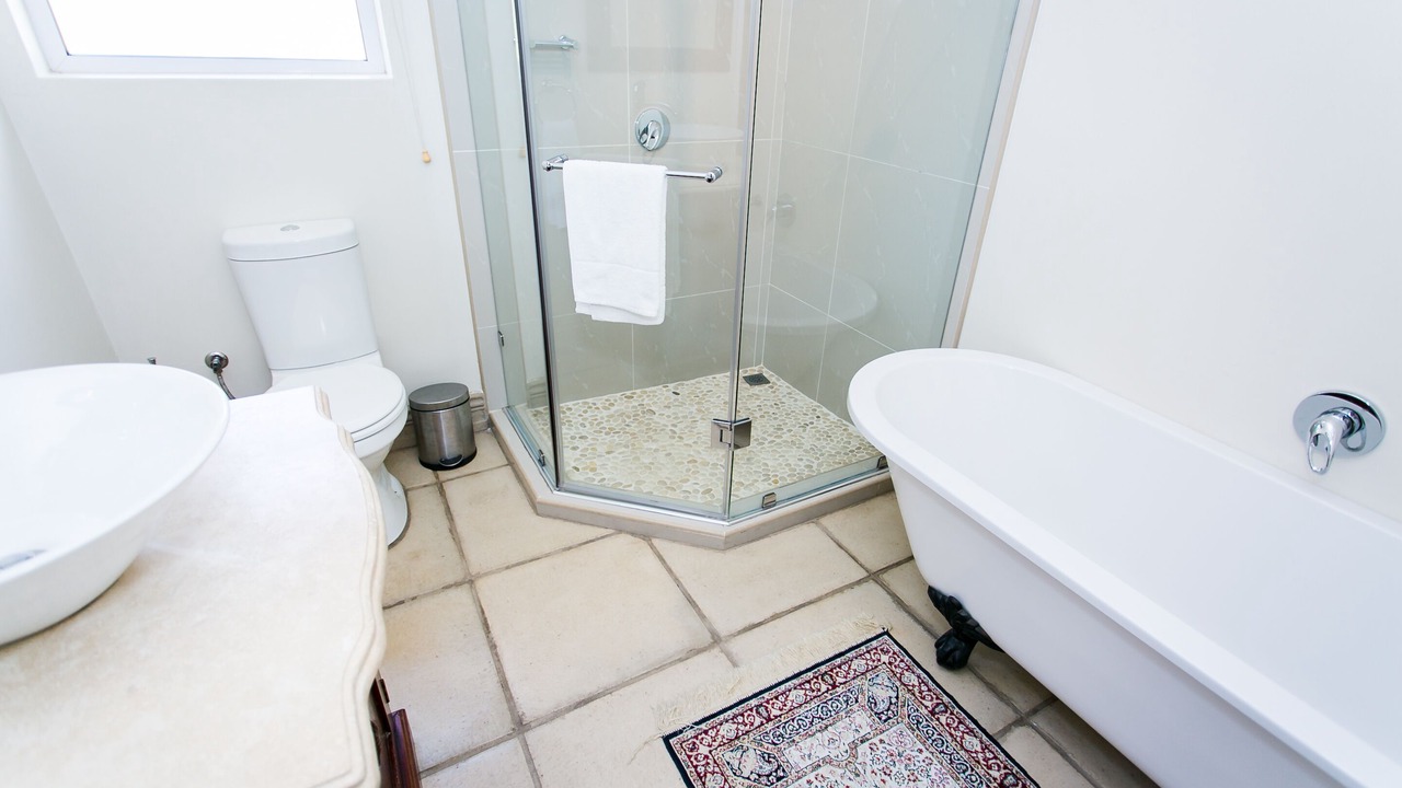 Photo of Bathroom in Greater Johannesburg Metropolitan Area
