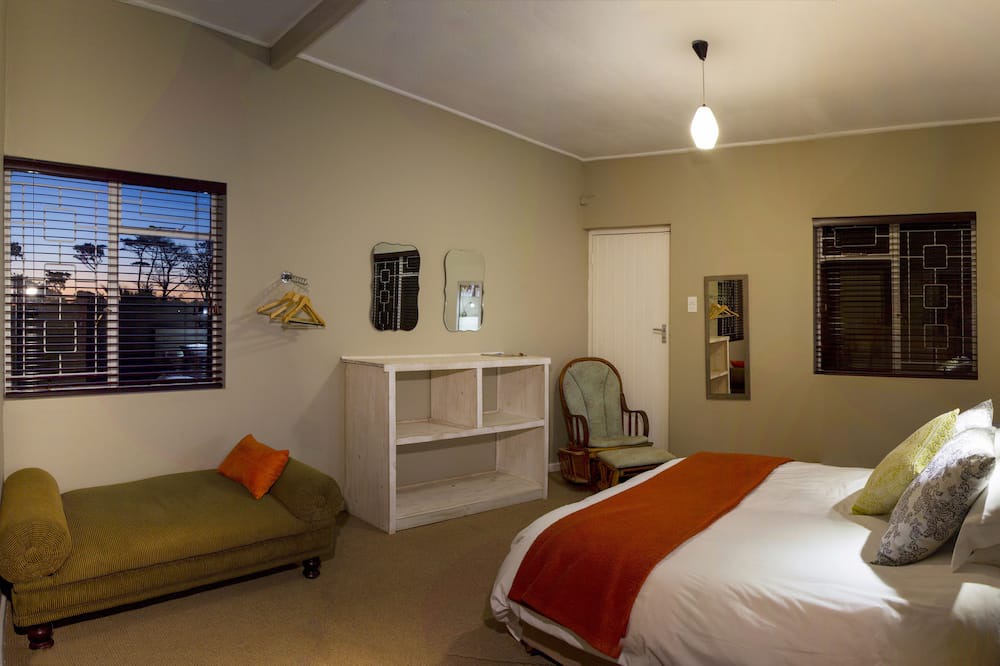 Photo of Bedroom in Port Elizabeth