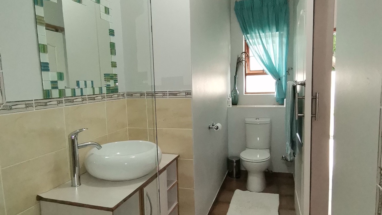 Photo of Bathroom in Douglas