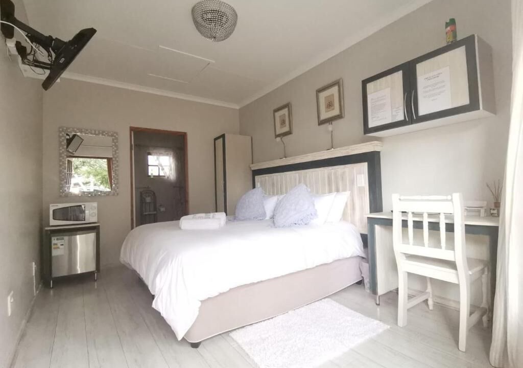 Photo of Bedroom in Douglas