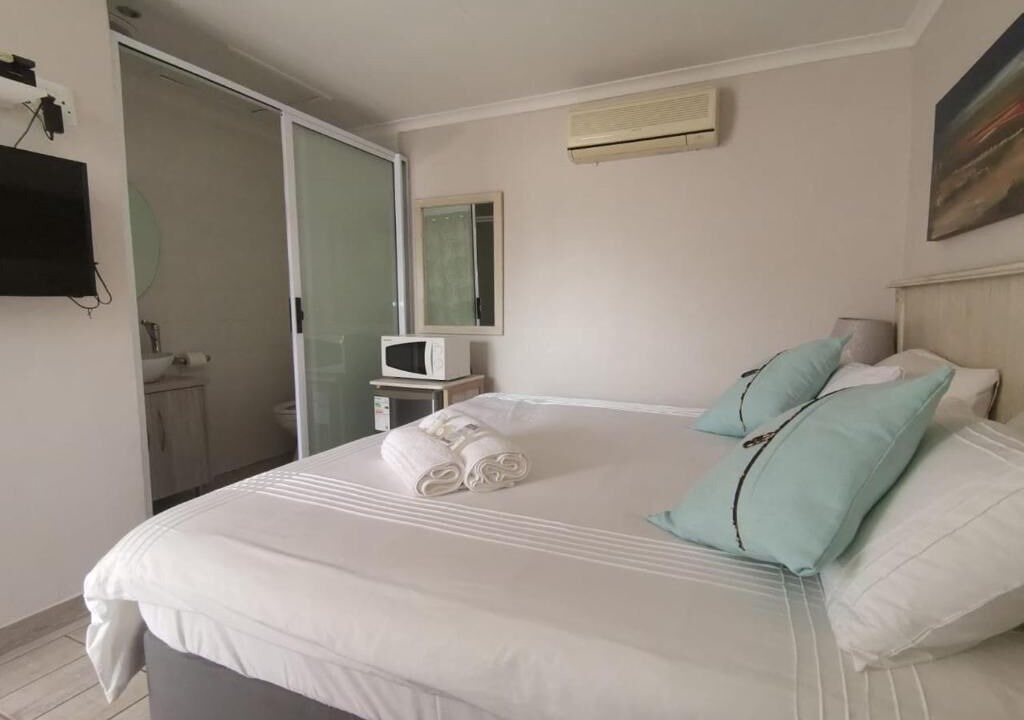 Photo of Bedroom in Douglas