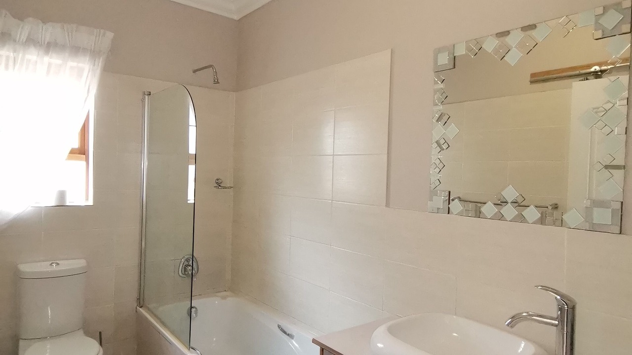 Photo of Bathroom in Douglas