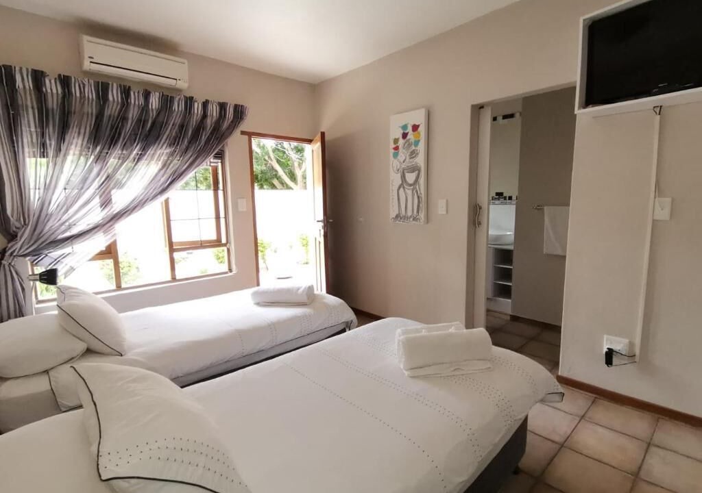 Photo of Bedroom in Douglas