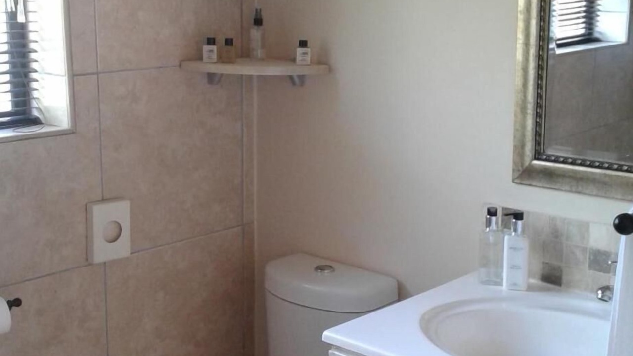 Photo of Bathroom in Kraaifontein