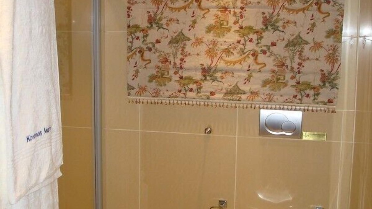 Photo of Bathroom in Kosmos