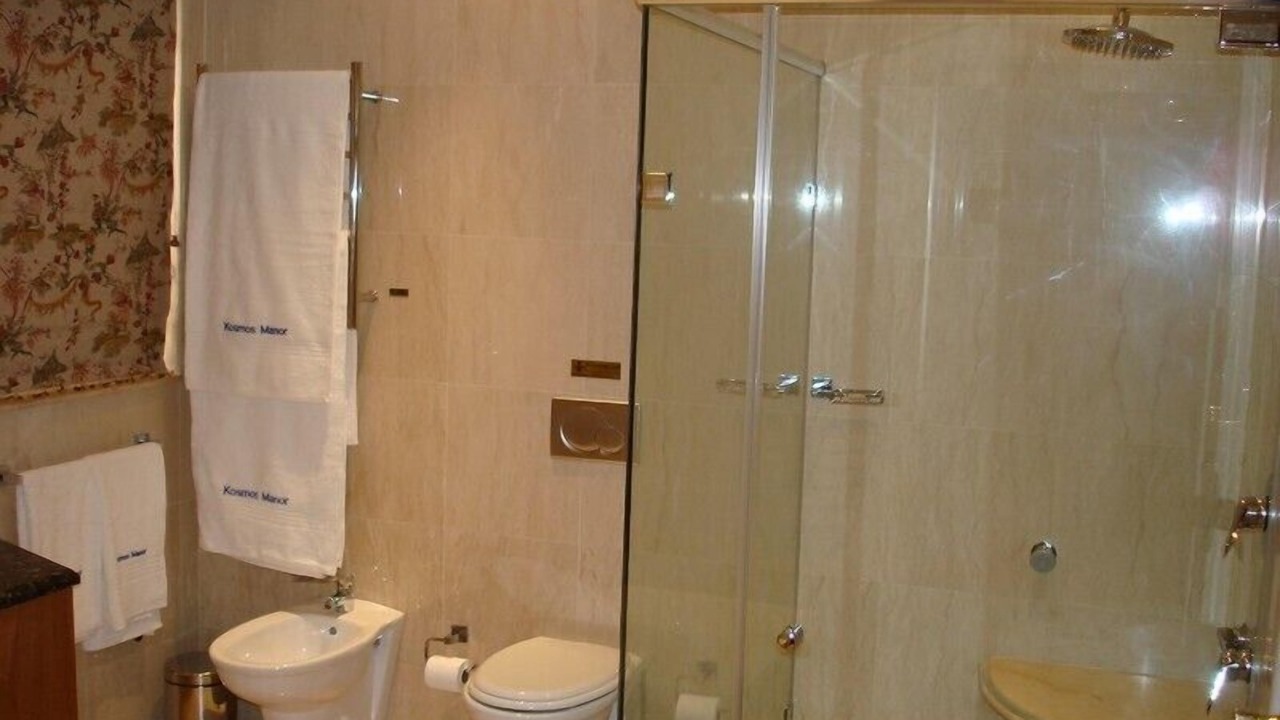 Photo of Bathroom in Kosmos